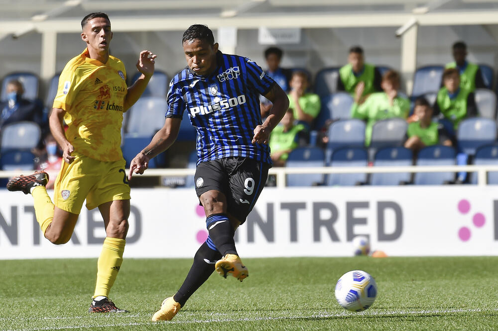 Luis Murijel postiže prvi gol, Foto: AP