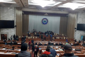 Premijer Kirgizije podnio ostavku, na njegovo mjesto imenovan...