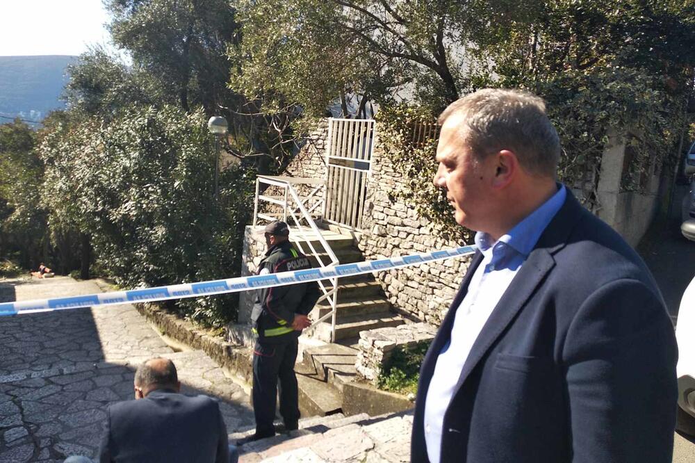 Uviđaj nakon ubistva Roganovića, Foto: Željko Vuksanović