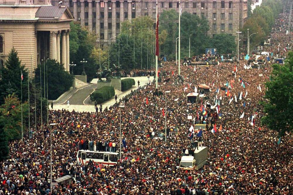 Demonstracije u Beogradu 5. oktobra 2000., Foto: Reuters