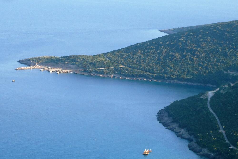 Mjesto na kojem će se graditi novi pomorski granični prelaz, Foto: Siniša Luković