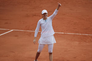 Ko je nova kraljica Pariza?