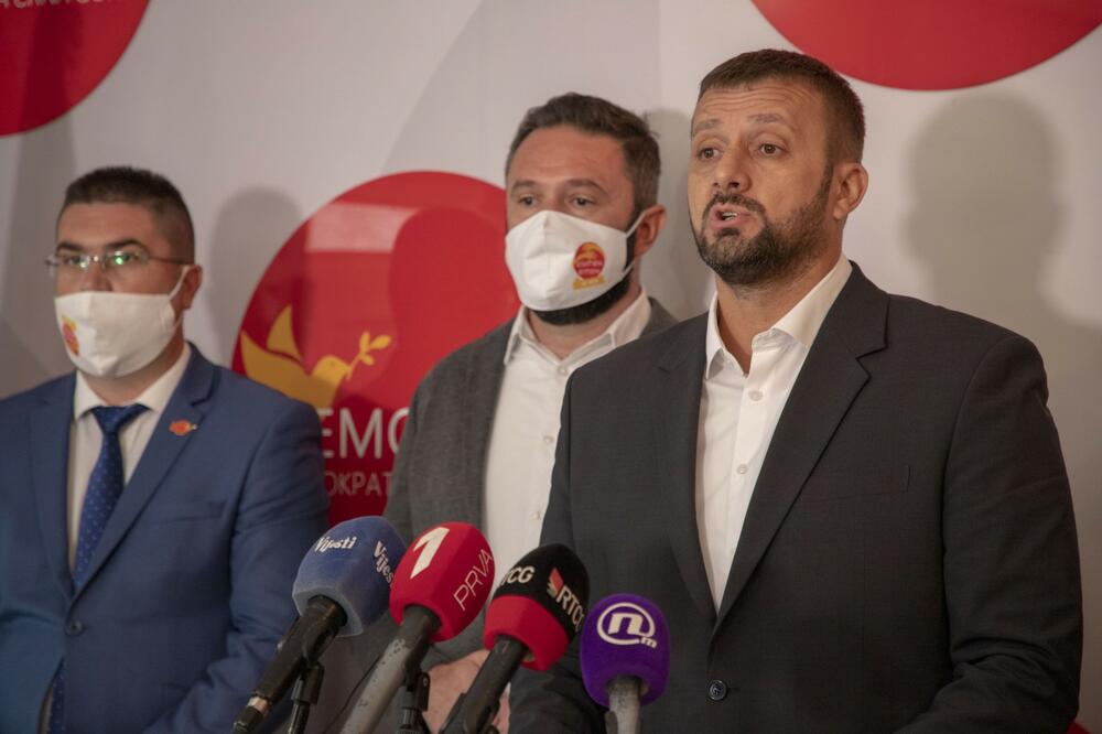 Istupio zbog “nepoštovanja zakona i nepravde”: Fuštić, Foto: Demokratska Crna Gora