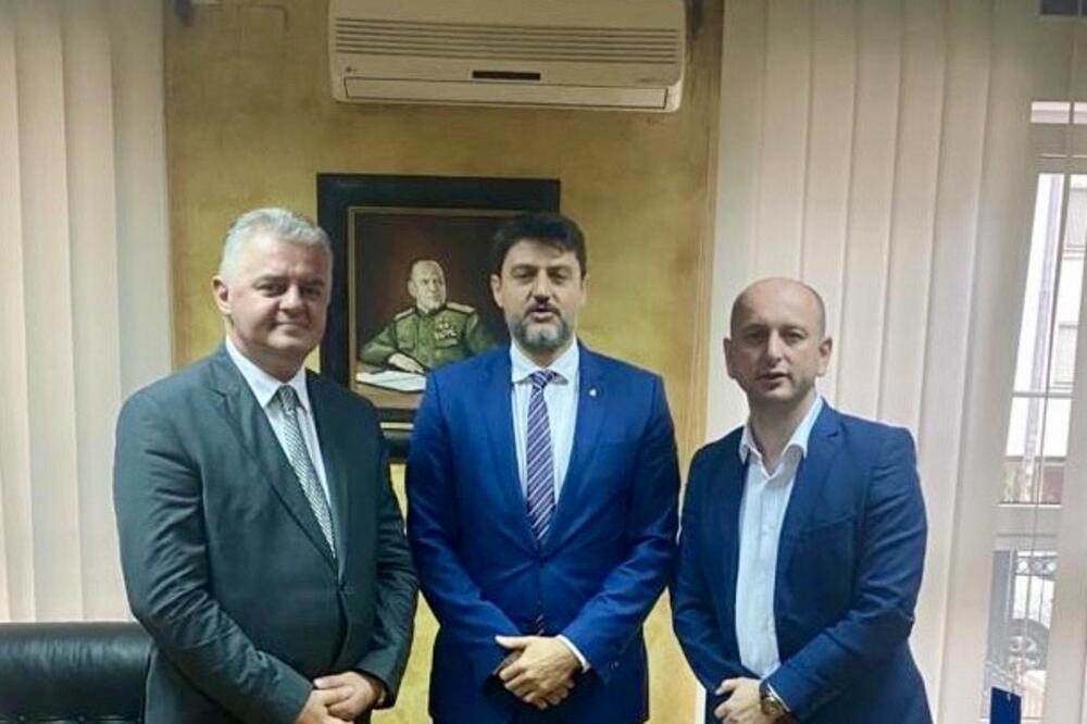 Bojović, Božović i Knežević, Foto: Demokratska narodna partija