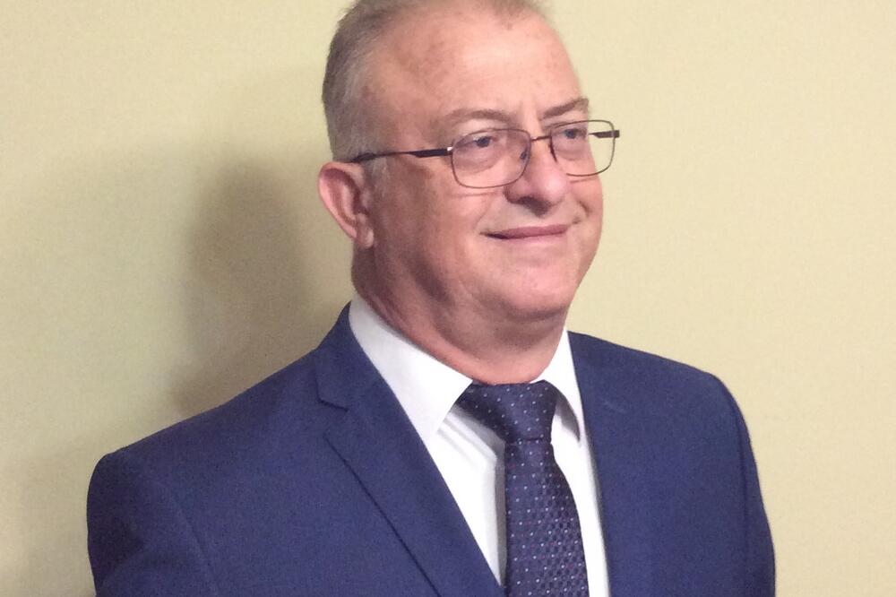 Katalog sa dijelom registra standarda početkom novembra: Glomazić, Foto: Privatna arhiva