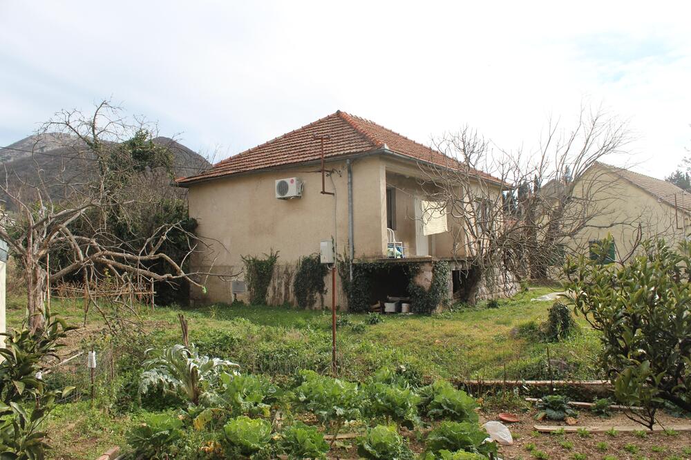 Kuća koju investitor namjerava da sruši, Foto: Siniša Luković