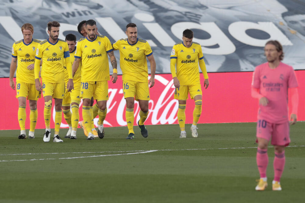 Fudbaleri Kadiza slave gol, Foto: AP