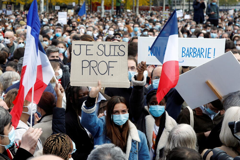 Skup na Trgu Republike u Parizu, Foto: Reuters