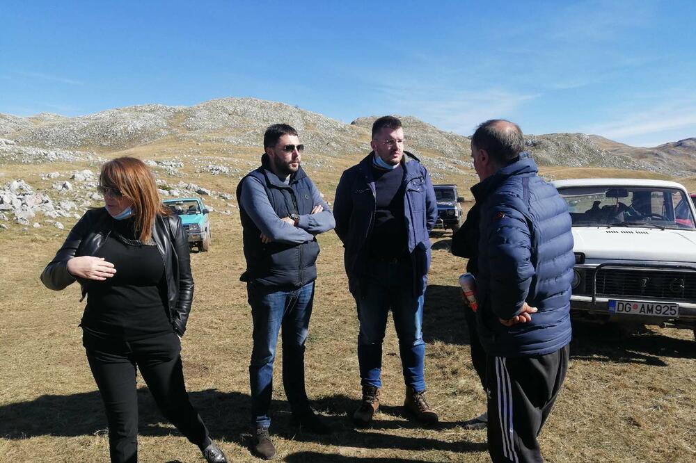 Poslanici Demokrata na Sinjajevini, Foto: Jelena Jovanović