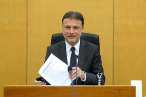 Jandroković čestitao Bečiću izbor za predsjednika Skupštine
