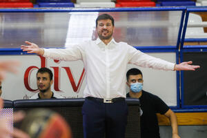 Vlado Šćepanović: Spreman sam da pomognem crnogorskoj košarci i...