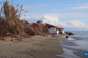 Alarmantno na Adi Bojani: Plaža nestaje, na nekim mjestima je već...