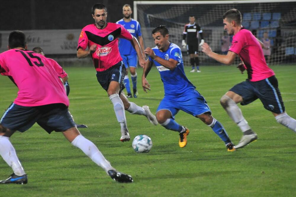 Sa meča Sutjeska - Petrovac u prvom dijelu sezone, Foto: FK Sutjeska