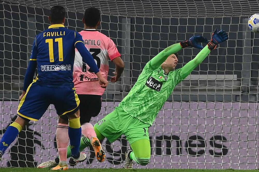 Gol Favilija nije bio dovoljan za pobjedu Verone u Torinu, Foto: Flashscore.com