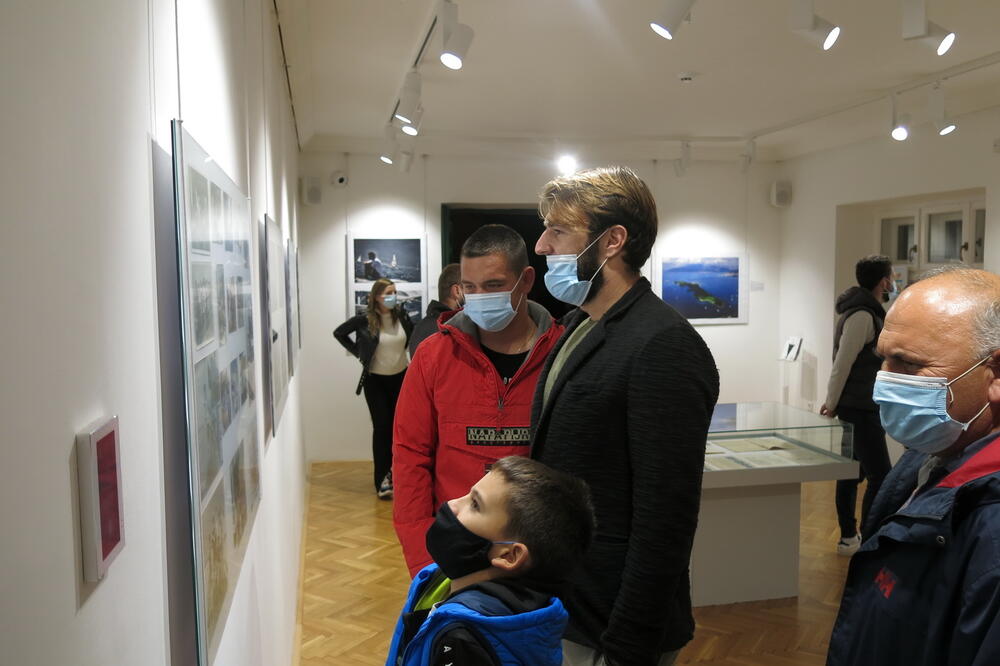 Sa izložbe, Foto: Dragan Redžo