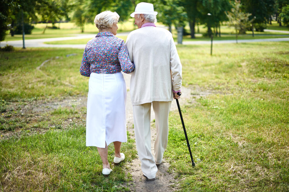 Da su stariji bezbjedniji dok bukti epidemija, Foto: Shutterstock