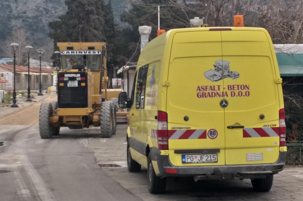 Mašine "Carinvesta", Foto: MANS