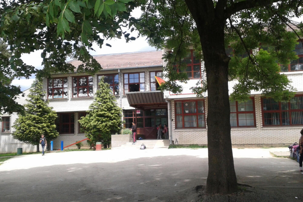 Osnovna škola “Pavle Žižić”, Foto: Ospzizic.wordpress.com