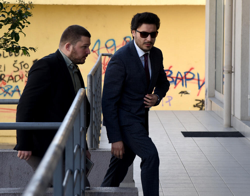 <p>"Narednih dana upoznaću stranke sa mojim prijedlogom kandidata za ministre u ekspertskoj vladi", saopštio je mandatar</p>