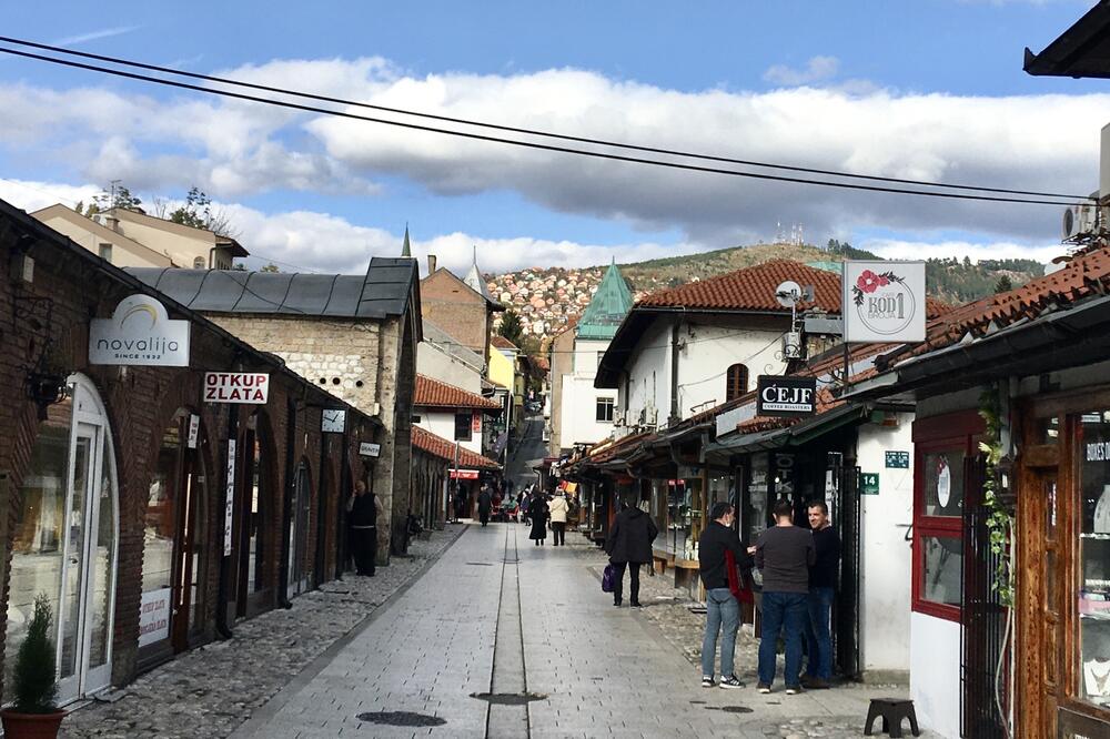 Gazi Husrev-begova ulica u Sarajevu, Foto: D. Dedović