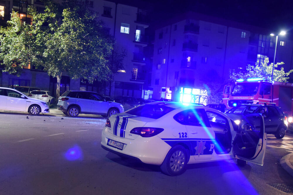 Podgorička policija na mjestu događaja, Foto: Boris Pejović