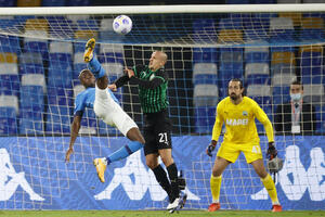 Sasuolo je hit u Italiji, pobjeda Rome, remi u derbiju Đenove