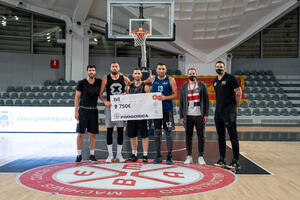 "Opasni" i Montenegrine osvojili basket turnir u Podgorici