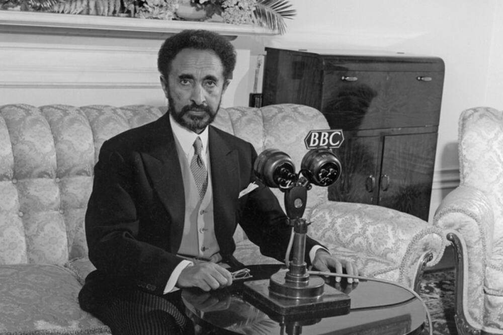 Hajle Selasije 1954. daje intervju za BBC, Foto: BBC