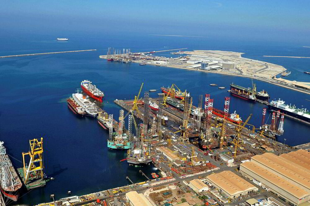 Iz DW brodogradilišta u Dubaiju