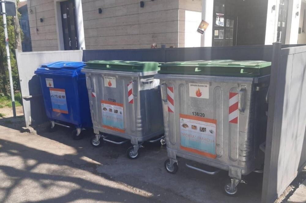 ontejneri za “suvu” i “mokru” frakciju imaju i metalnu nožicu za otvaranje poklopca, Foto: podgorica.me