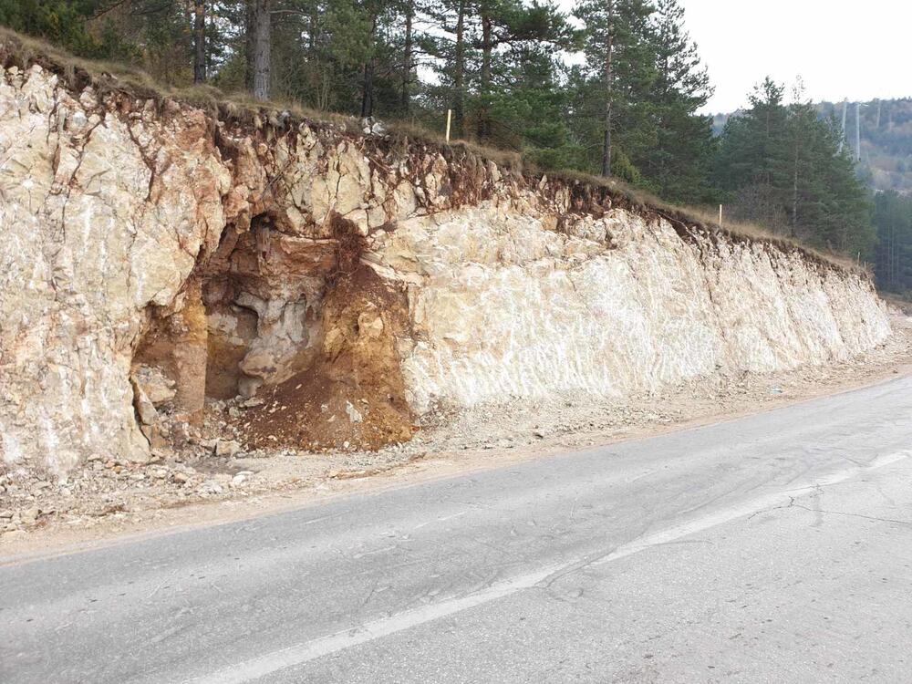  Dio uništenog nalazišta