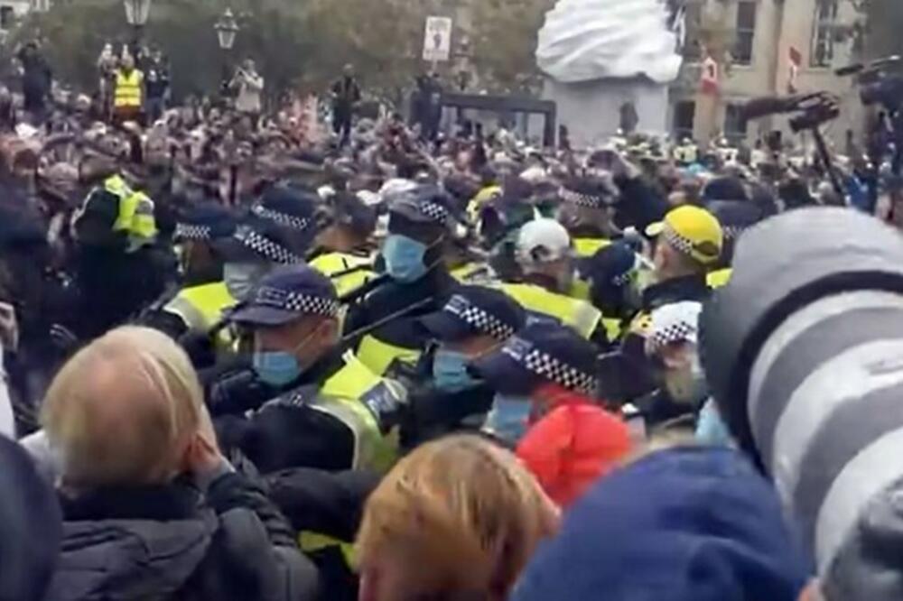 Sa protesta, Foto: Printscreen Guardian