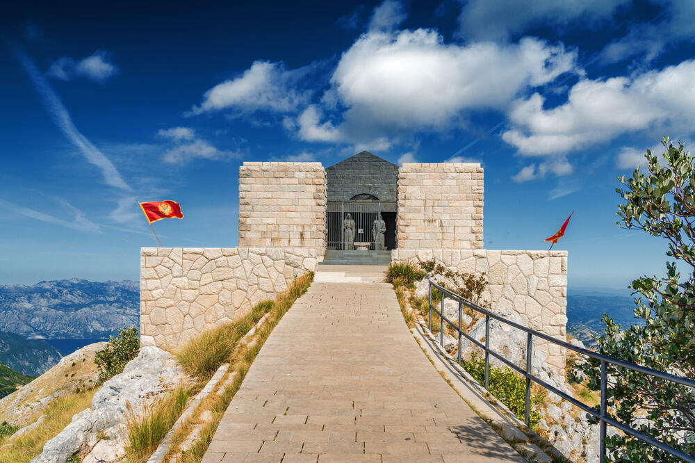 Njegoš's mausoleum (illustration), Photo: Shutterstock