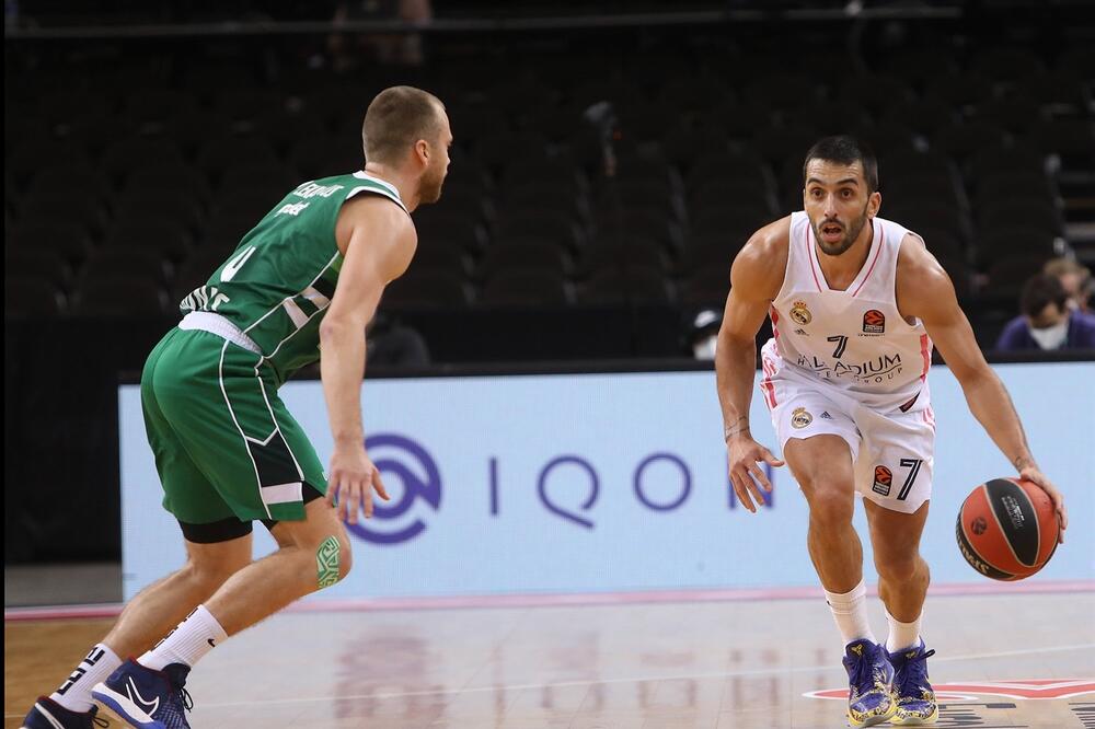 Kampaco na meču u Kaunasu, Foto: Euroleague