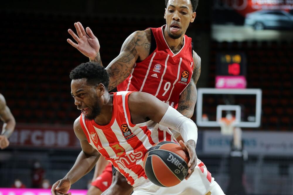 Lojd na meču sa Bajernom, Foto: Euroleague