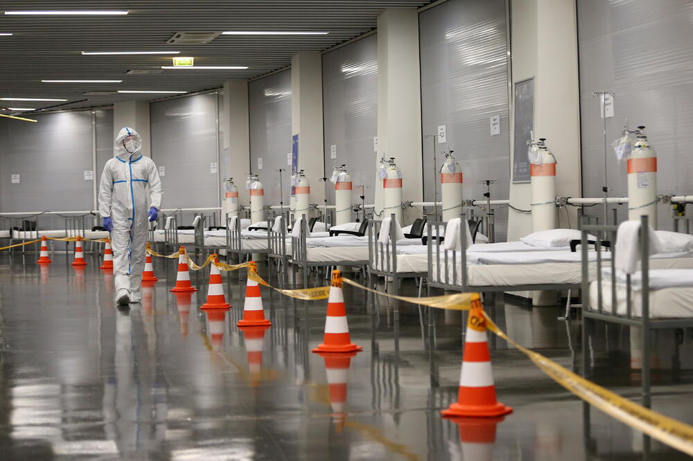 Detalj iz Zagrebačke arene koja je pretvorena u bolnicu za oboljele od kodonavirusa, Foto: Reuters