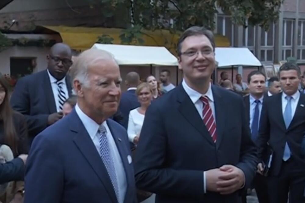 Bajden i Vučić prilikom Bajdenove posjete Beogradu 2016., Foto: Screenshot/Youtube