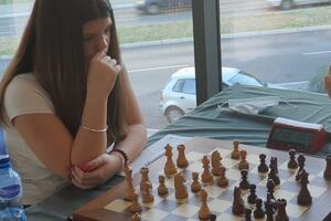 Mateja Popović: Šah se voli svakim danom više