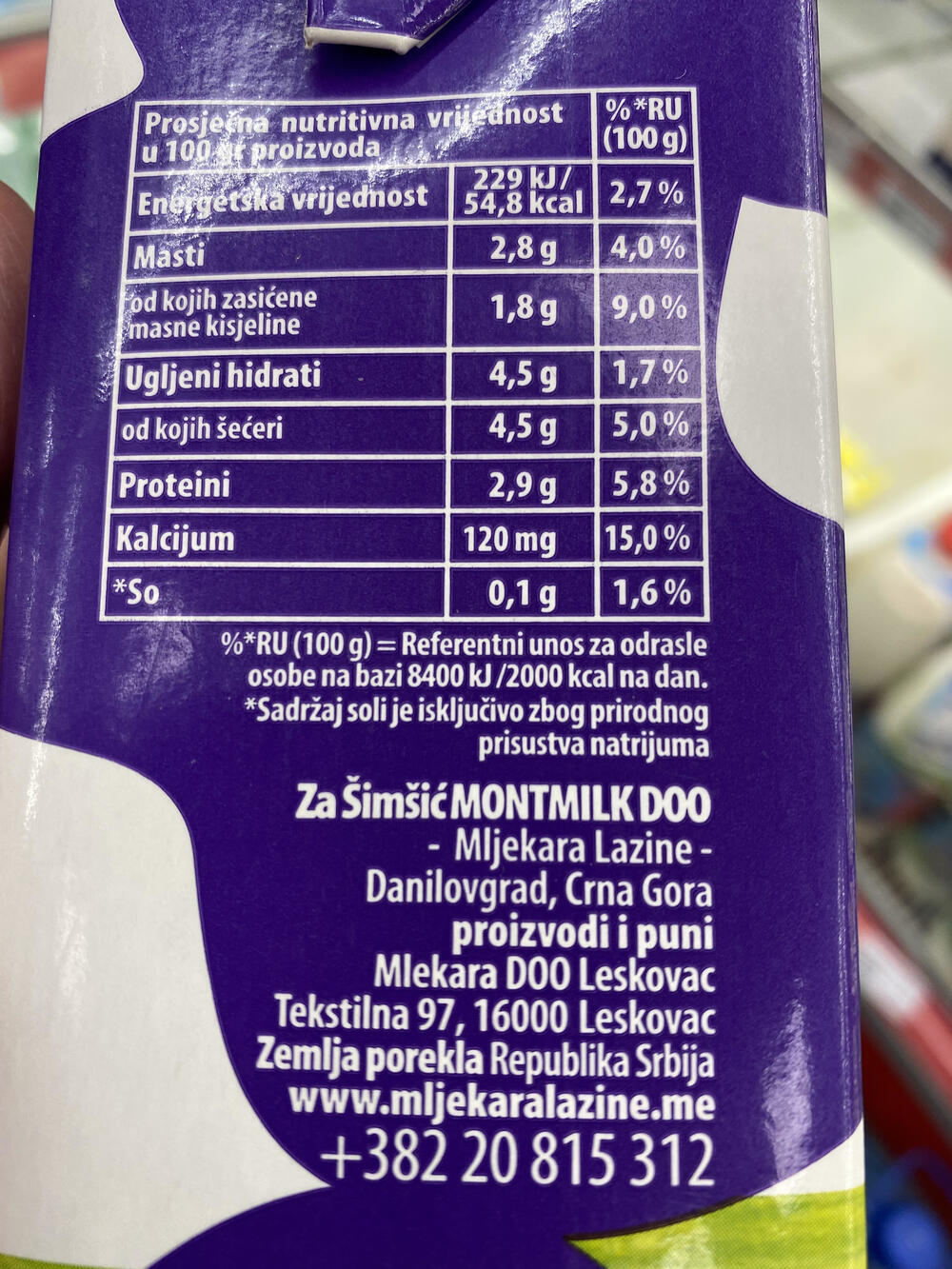 Srbijansko, a domaće: Mlijeko mljekare “Lazine” 