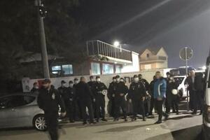 Donja Gorica: Policija spriječila grupu mladića da nacrta grafit