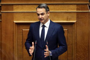 Micotakis: Vlada će svim građanima Grčke obezbijediti besplatne...