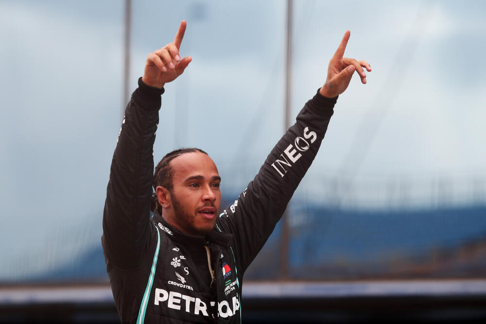 Hamilton brani titulu, Foto: Reuters