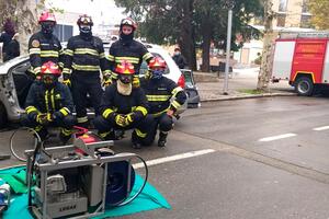 Nikšić: Simulacijom saobraćajne nezgode obilježili Međunarodni Dan...