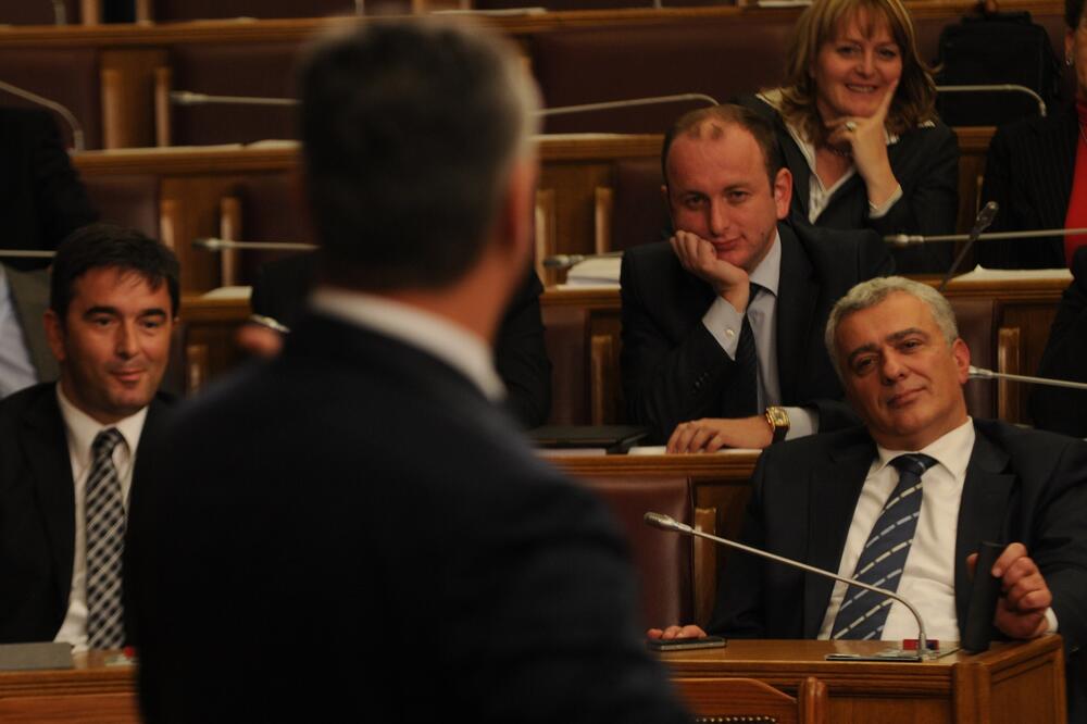 Sjednica Skupštine Crne Gore, decembar 2012., Foto: Savo Prelević/Vijesti