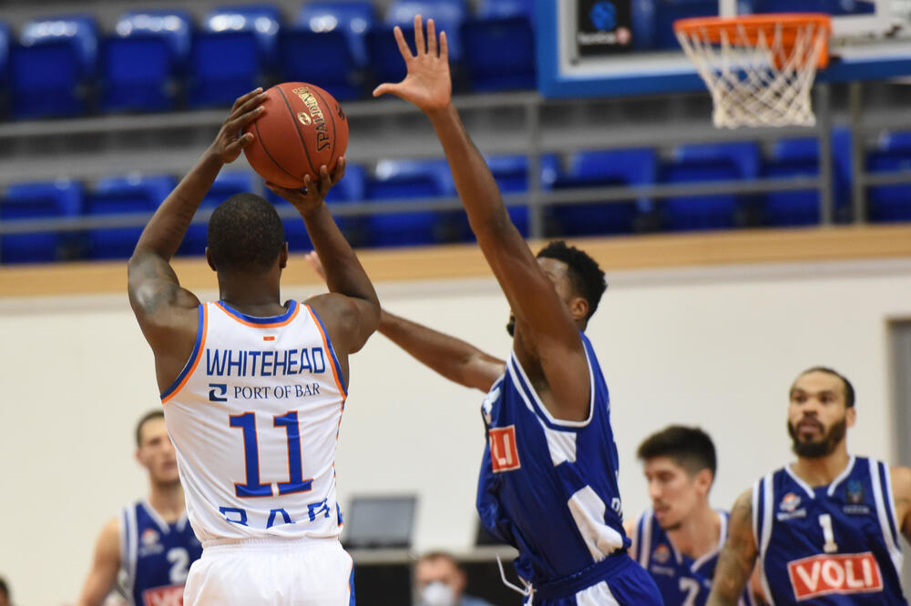 Žele da igraju Evrokup i u 2021. godini: Ajzea Vajthed i Melvin Edžim, Foto: Savo Prelević