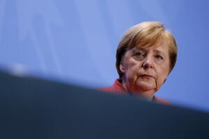 Merkel: Situacija vrlo ozbiljna, virus se nekontrolisano širi