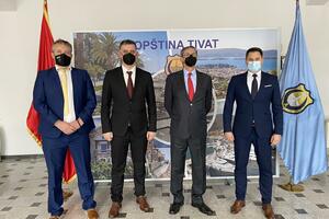 Italijanski ambasador posjetio Tivat: Boka ima brojne i snažne...