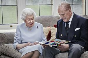 Kraljica Elizabeta i princ Filip obilježili 73. godišnjicu braka...