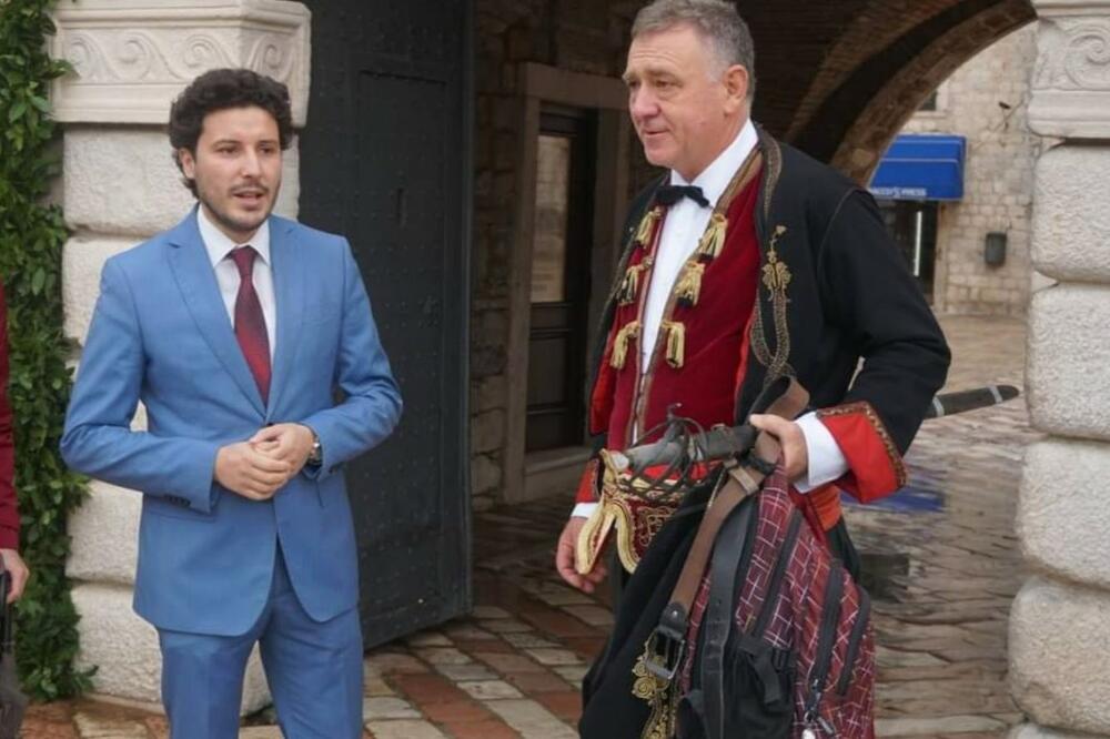 Abazović tokom jedne od posjeta Kotoru, Foto: GP URA