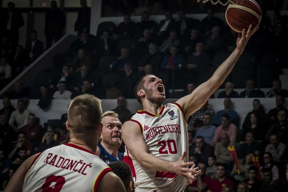 Nikola Ivanović, Foto: FIBA